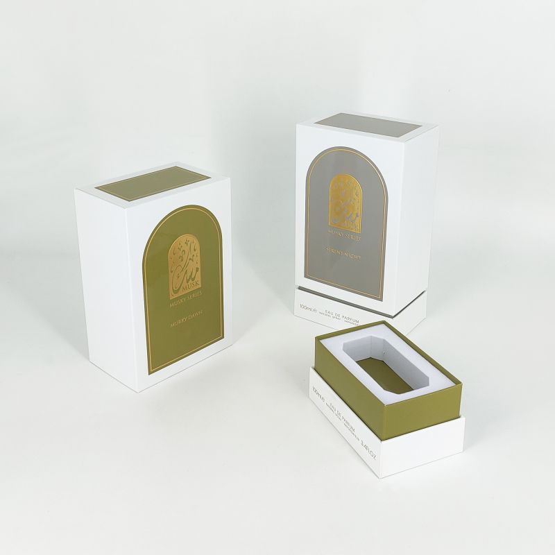 Gold Foil Embossed Perfume Box with EVA Tray, Rigid Base, and Sleek Lid Design HP031